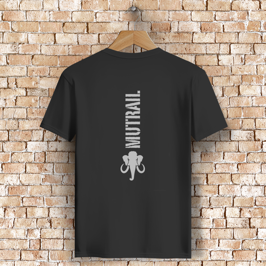 Herren Premium Bio T-Shirt – Find Your Strength, Walk Your Trail