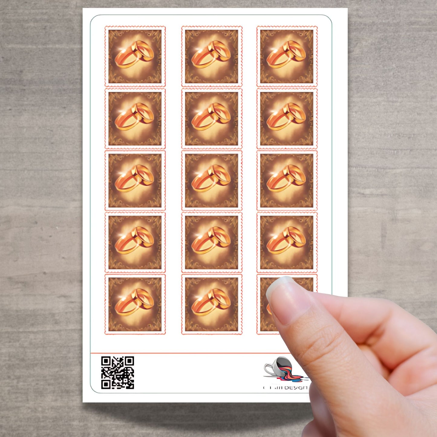Hochzeitsbriefmarke als Aufkleber – goldene Ringe auf romantischem Hintergrund