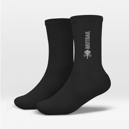 MUTRAIL™ Crew Socken schwarz mit Logo