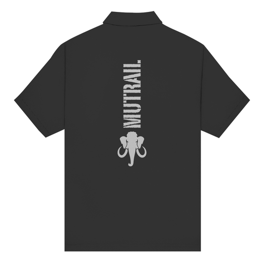 MUTRAIL™ Core Line Poloshirt Rückseite mit vertikalem Schriftzug und Mammut