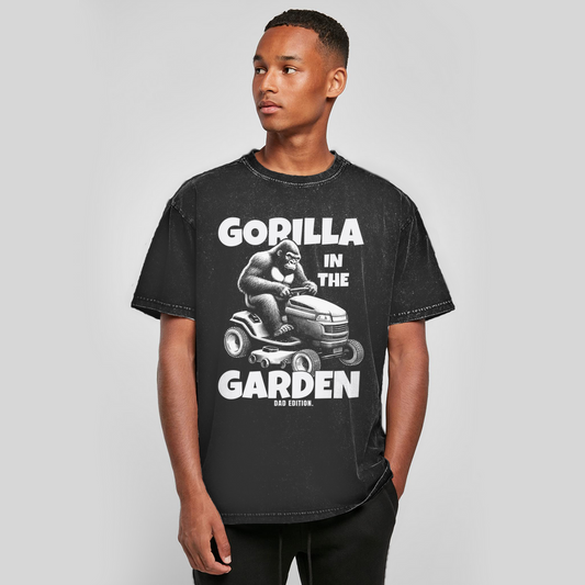 Oversize Washed T-Shirt Gorilla in the Garden - Dad Edition