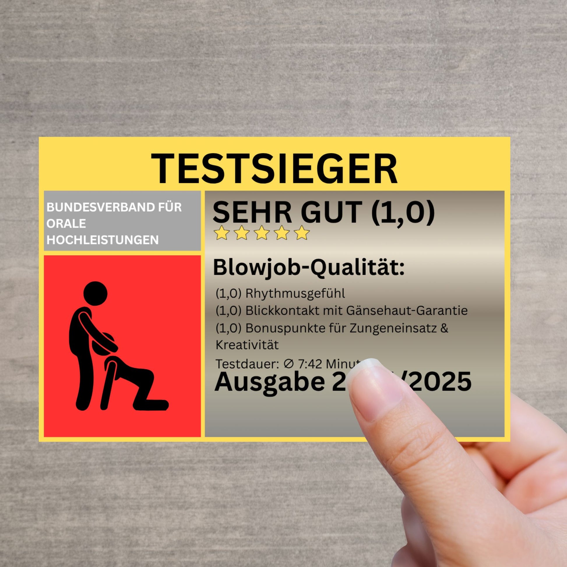 Testsieger Blowjob-Sticker mit humorvoller Bewertung – Erotik-Gag im Testbericht-Design für Erwachsene