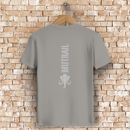 Herren Premium Bio T-Shirt – Find Your Strength, Walk Your Trail