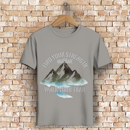 Herren Premium Bio T-Shirt – Find Your Strength, Walk Your Trail